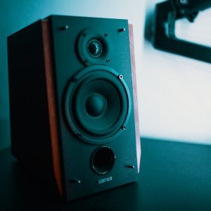 PulseAura Retro Walnut Wooden Hi-Fi Bluetooth Speaker